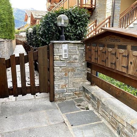 Incantevole Appartamento Con Giardino - Garage Privato E Free Wifi Oulx Eksteriør billede