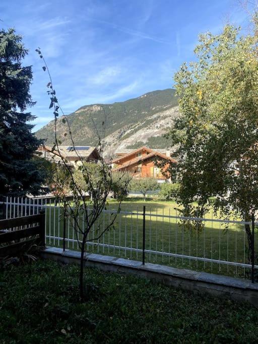 Incantevole Appartamento Con Giardino - Garage Privato E Free Wifi Oulx Eksteriør billede